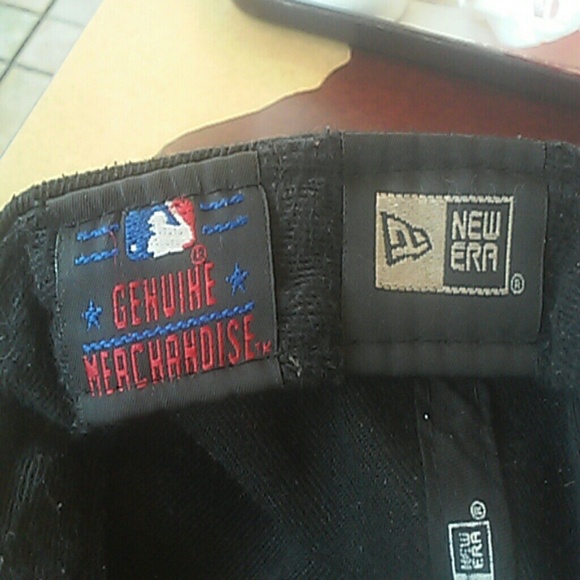 Cincinnati Reds baseball cap - Picture 4 of 5